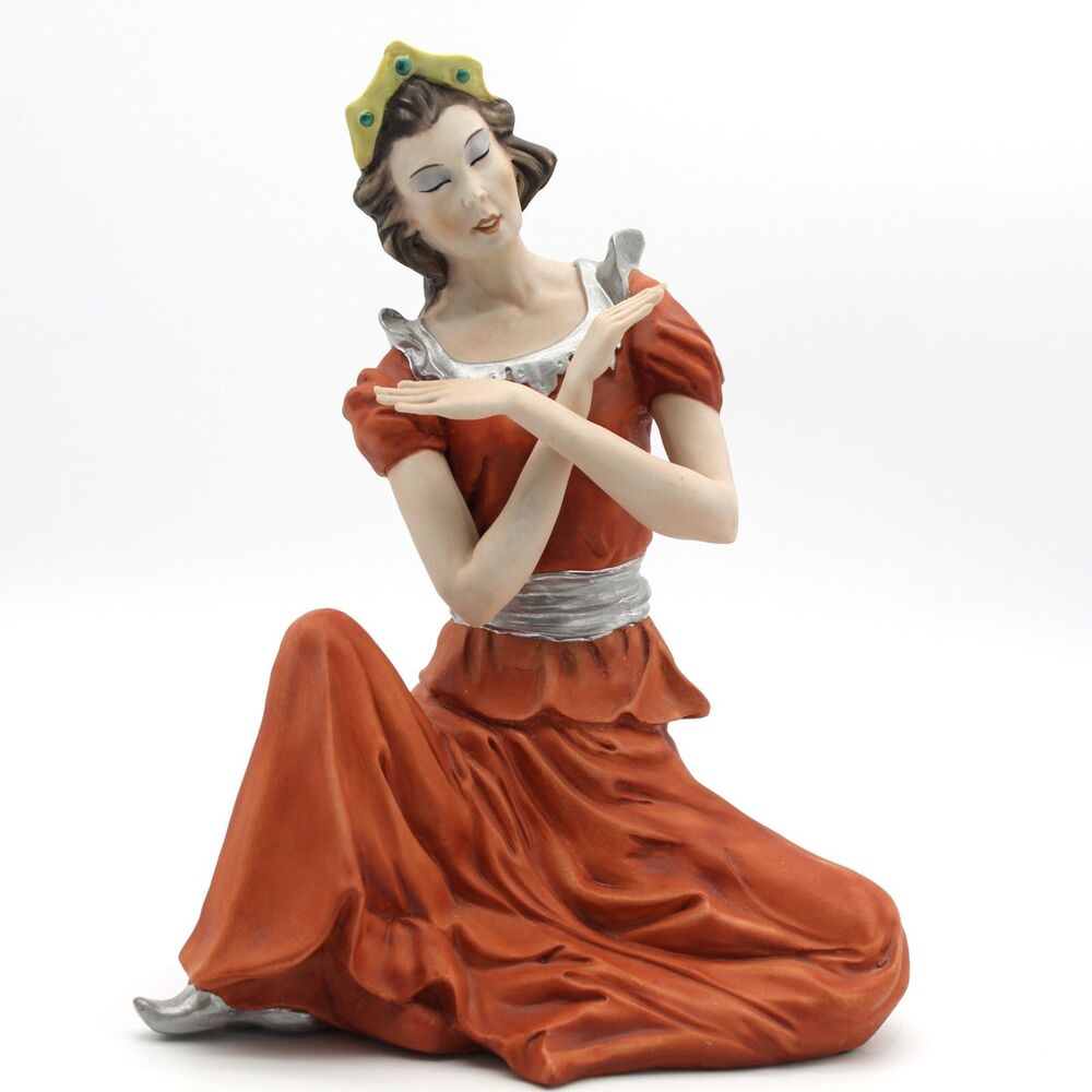 Italian Porcelain Figurine Woman Artist Signed Annaluma Capodimonte Porcellane